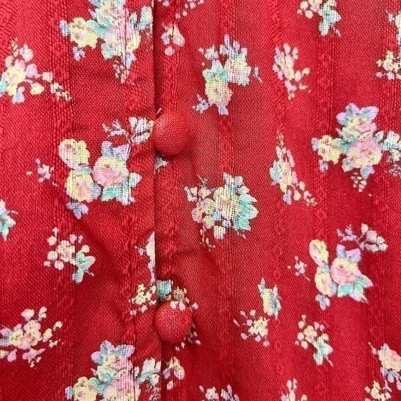 American Eagle Red Button Down Crop Top Short Sleeve in Size Large - Picture 8 of 8